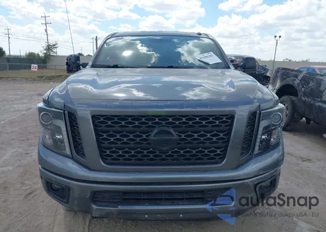 2018 Nissan Titan Xd Sv Diesel z USA, uszkodzony, nr VIN 1N6BA1F45JN551239